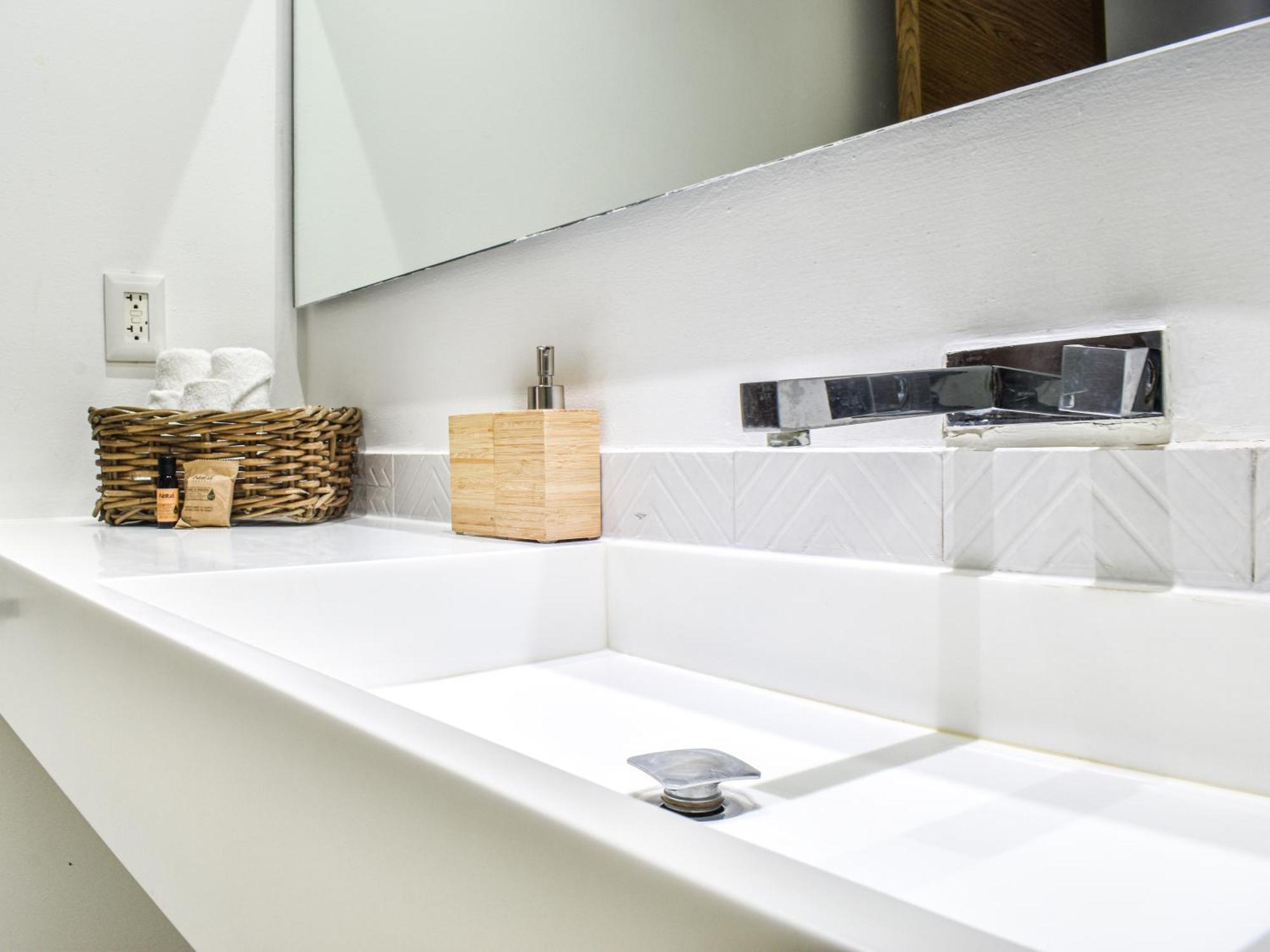 Reforma 284 King Size Swimming Pool, Parking & Kitchen Apartment